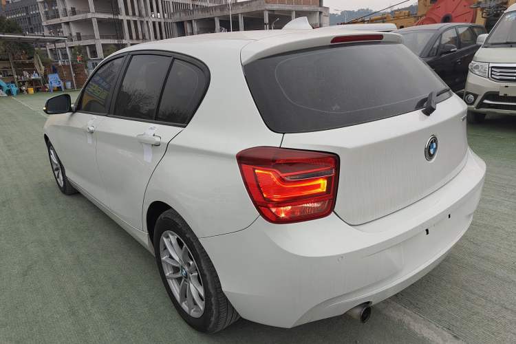 Used BMW 1 Series 2013 Facelifted 118i Leading Edition Rear Left 45 Deg