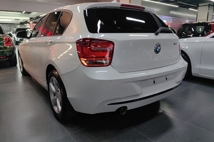 Used BMW 1 Series 2013 Revised 118i Sport Edition Rear Left 45 Deg