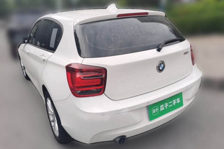 Used BMW 1 Series 2013 Facelifted 118i Leading Edition Rear Left 45 Deg