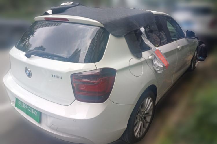 Used BMW 1 Series 2013 Facelifted 118i Leading Edition Rear Right 45 Deg