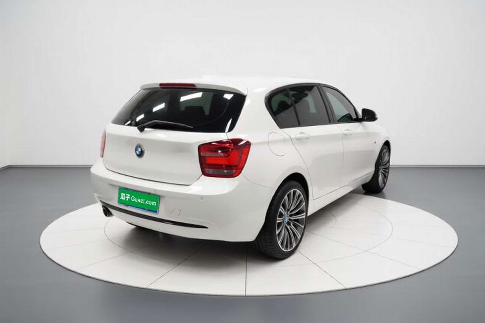 Used BMW 1 Series 2013 Revised 125i Sport Edition Rear Right 45 Deg
