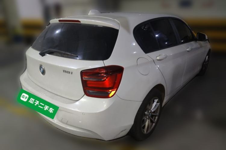 Used BMW 1 Series 2013 Facelifted 118i Leading Edition Rear Right 45 Deg