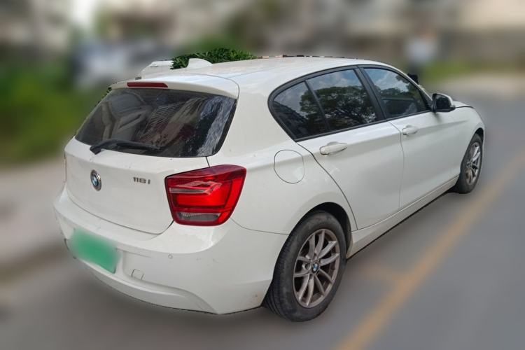 Used BMW 1 Series 2013 Facelifted 118i Leading Edition Rear Right 45 Deg