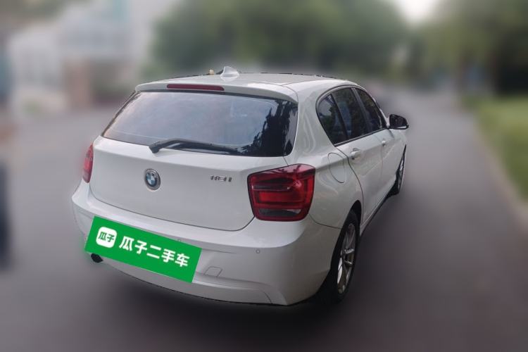 Used BMW 1 Series 2013 Facelifted 118i Leading Edition Rear Right 45 Deg