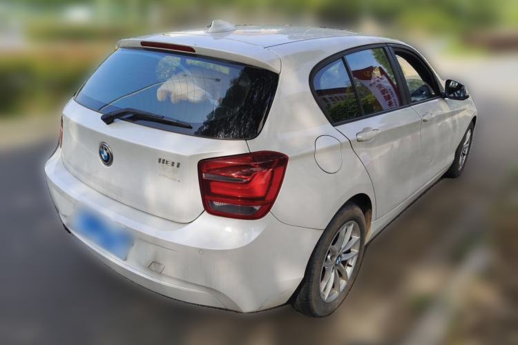 Used BMW 1 Series 2013 Facelifted 118i Leading Edition Rear Right 45 Deg
