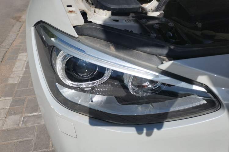 Used BMW 1 Series 2013 Revised 118i Sport Edition Right Front Headlight
