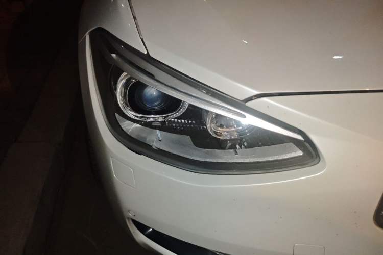Used BMW 1 Series 2013 Revised 118i Sport Edition Right Front Headlight