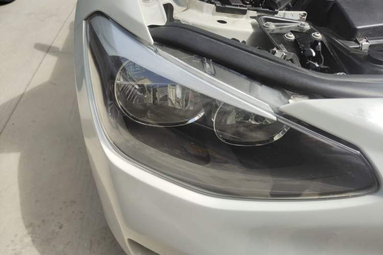Used BMW 1 Series 2013 Revised 116i Leading Edition Right Front Headlight