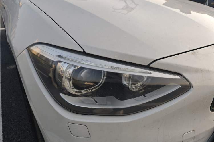 Used BMW 1 Series 2013 Facelifted 118i Leading Edition Right Front Headlight