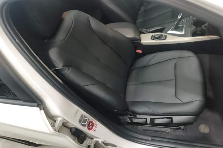 Used BMW 1 Series 2013 Revised 116i Leading Edition Right Front Seat