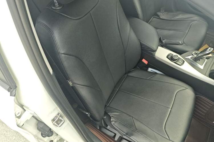 Used BMW 1 Series 2013 Revised 116i Leading Edition Right Front Seat