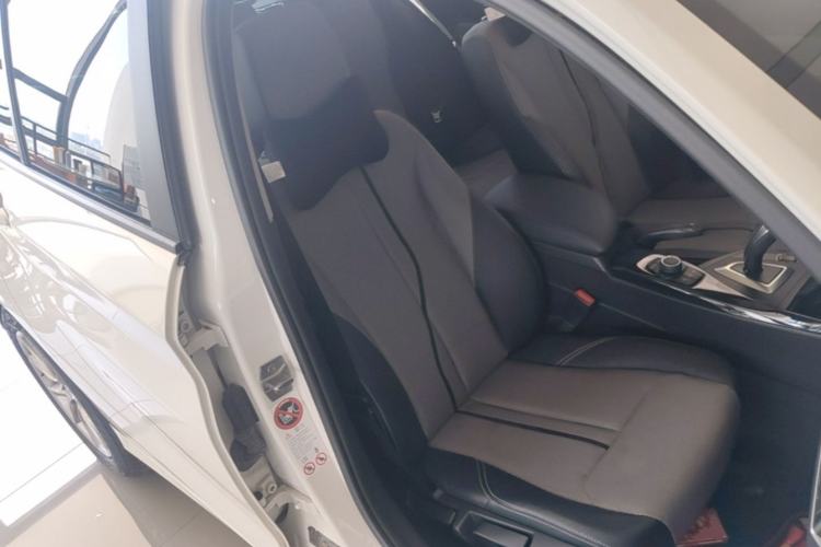 Used BMW 1 Series 2013 Revised 116i Leading Edition Right Front Seat