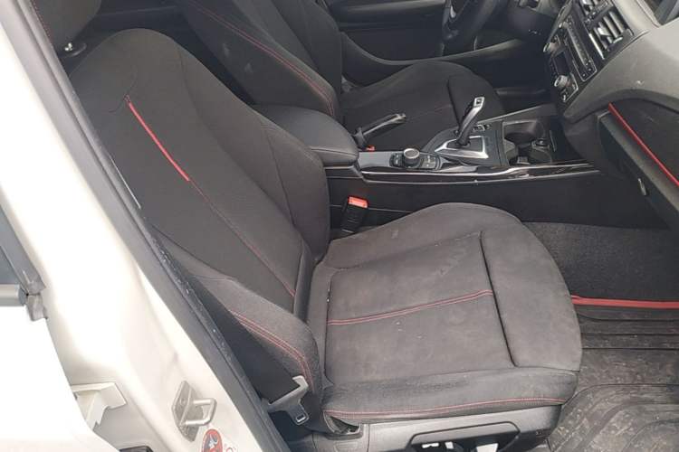 Used BMW 1 Series 2013 Revised 118i Sport Edition Right Front Seat