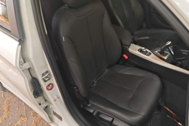 Used BMW 1 Series 2013 Revised 116i Leading Edition Right Front Seat