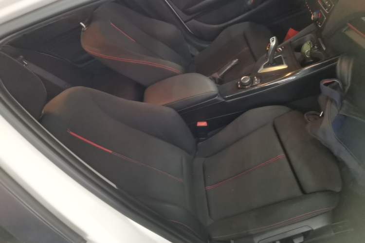 Used BMW 1 Series 2013 Revised 118i Sport Edition Right Front Seat