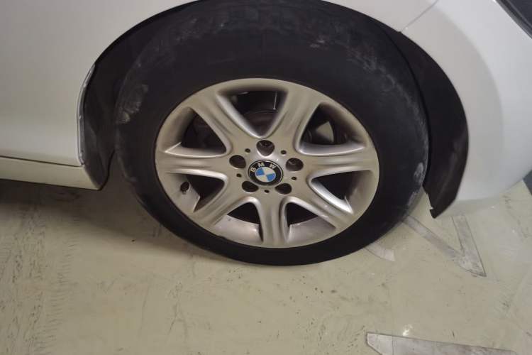Used BMW 1 Series 2013 Revised 116i Leading Edition Right Front Wheel Hub