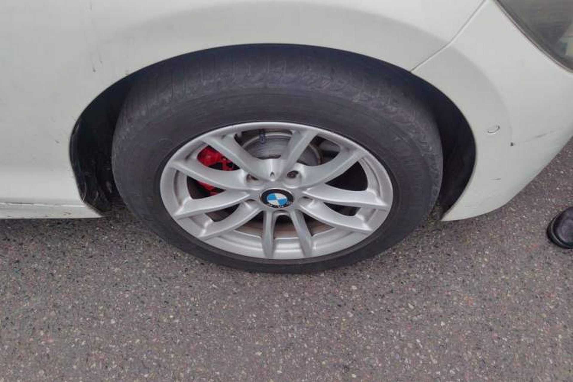 Used BMW 1 Series 2013 Facelifted 118i Leading Edition Right Front Wheel Hub