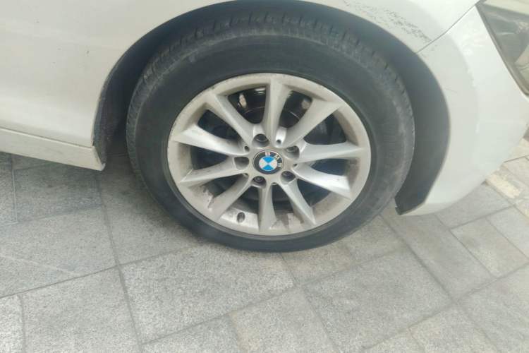 Used BMW 1 Series 2013 Revised 116i Urban Edition Right Front Wheel Hub