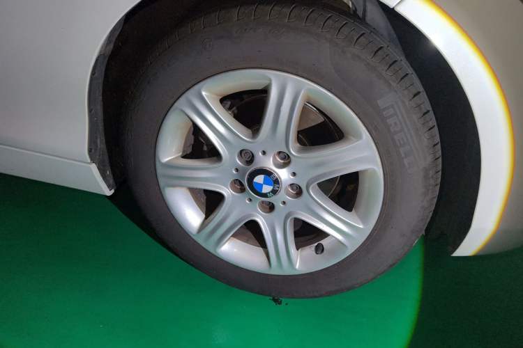 Used BMW 1 Series 2013 Revised 116i Leading Edition Right Front Wheel Hub