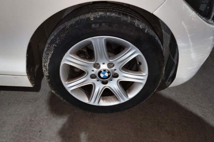 Used BMW 1 Series 2013 Revised 116i Leading Edition Right Front Wheel Hub