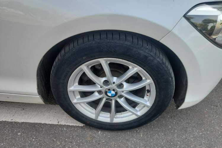 Used BMW 1 Series 2013 Facelifted 118i Leading Edition Right Front Wheel Hub