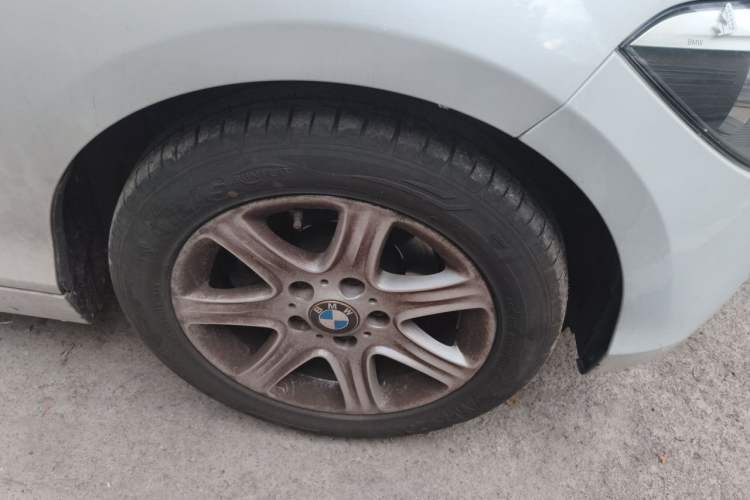 Used BMW 1 Series 2013 Revised 116i Leading Edition Right Front Wheel Hub