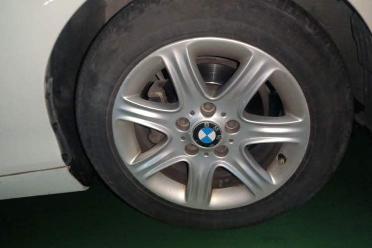 Used BMW 1 Series 2013 Revised 116i Urban Edition Right Front Wheel Hub