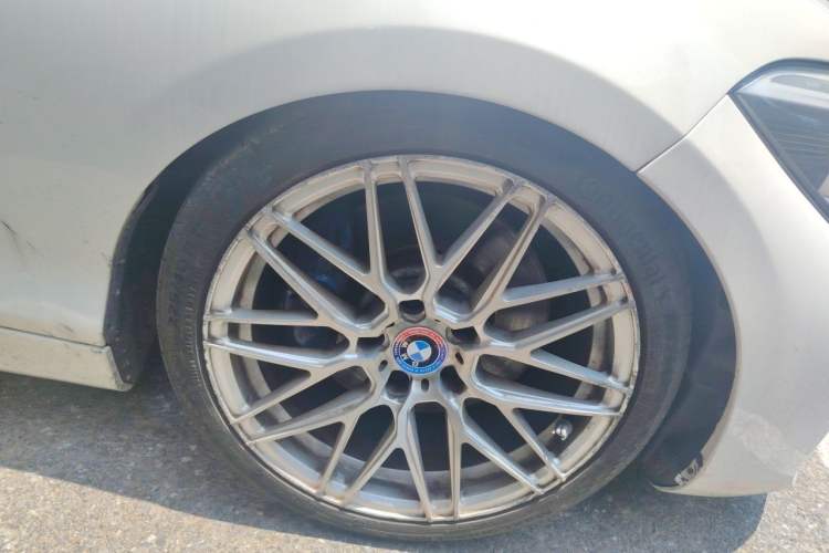 Used BMW 1 Series 2013 Facelift M135i 5-Door Version Right Front Wheel Hub