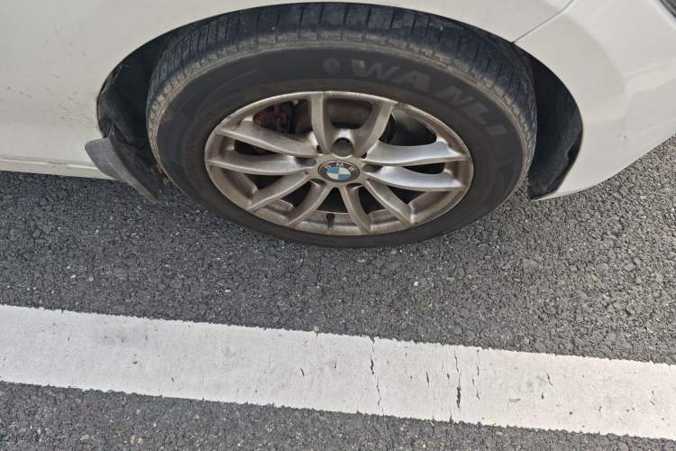 Used BMW 1 Series 2013 Facelifted 118i Leading Edition Right Front Wheel Hub