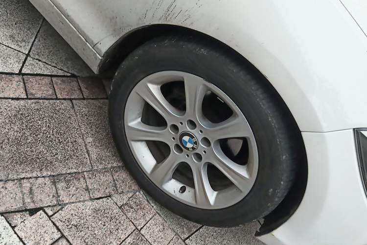 Used BMW 1 Series 2013 Revised 116i Leading Edition Right Front Wheel Hub
