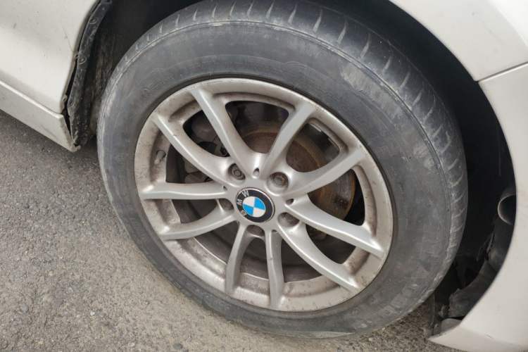 Used BMW 1 Series 2013 Facelifted 118i Leading Edition Right Front Wheel Hub