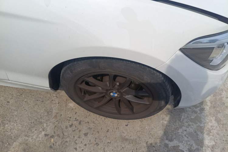 Used BMW 1 Series 2013 Facelifted 118i Leading Edition Right Front Wheel Hub