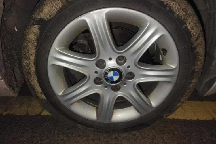 Used BMW 1 Series 2013 Revised 116i Leading Edition Right Front Wheel Hub