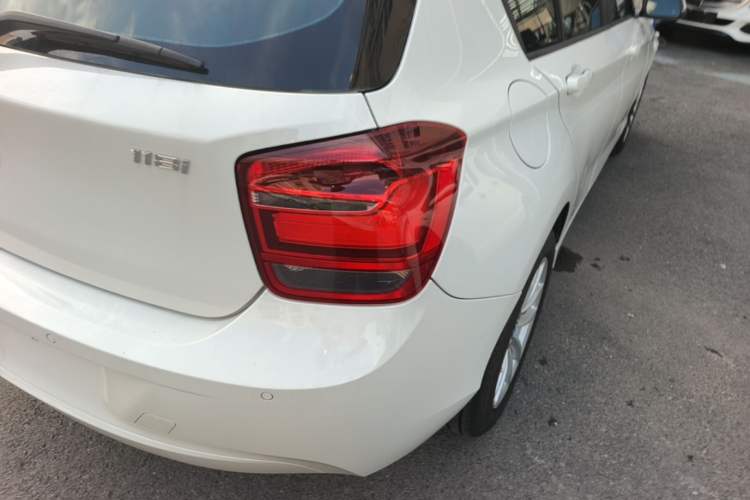 Used BMW 1 Series 2013 Facelifted 118i Leading Edition Right Rear Taillight