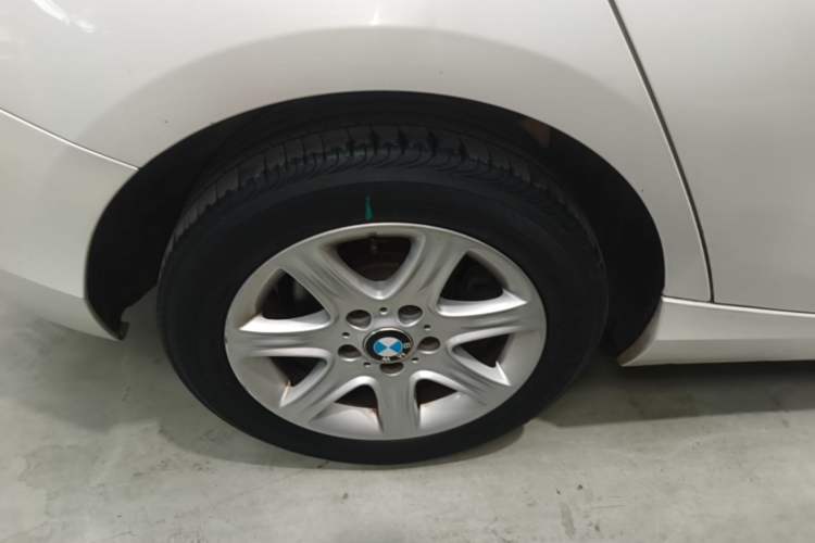 Used BMW 1 Series 2013 Revised 116i Leading Edition Right Rear Wheel Hub