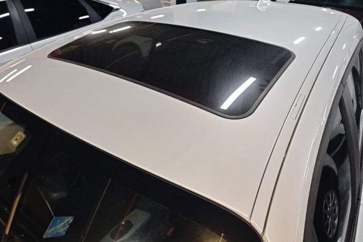 Used BMW 1 Series 2013 Facelifted 118i Leading Edition Roof