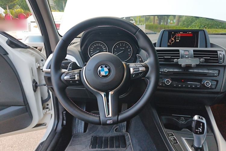 Used BMW 1 Series 2013 Facelifted 118i Leading Edition Steering Wheel