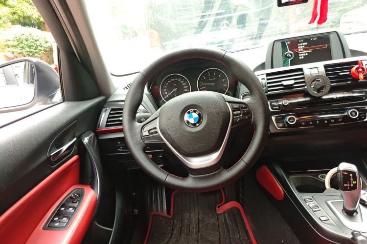 Used BMW 1 Series 2013 Revised 118i Sport Edition Steering Wheel