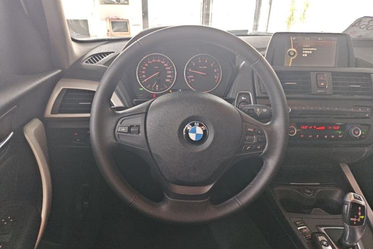 Used BMW 1 Series 2013 Facelifted 118i Leading Edition Steering Wheel