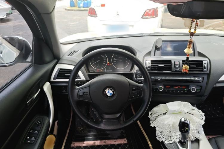 Used BMW 1 Series 2013 Facelifted 118i Leading Edition Steering Wheel