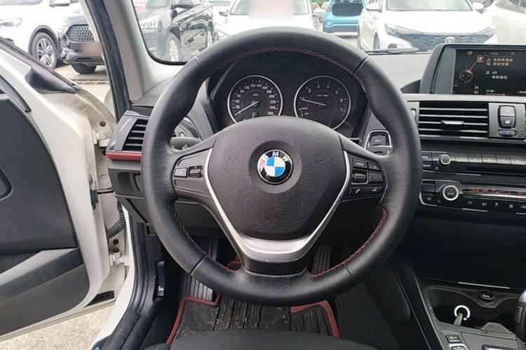 Used BMW 1 Series 2013 Revised 118i Sport Edition Steering Wheel