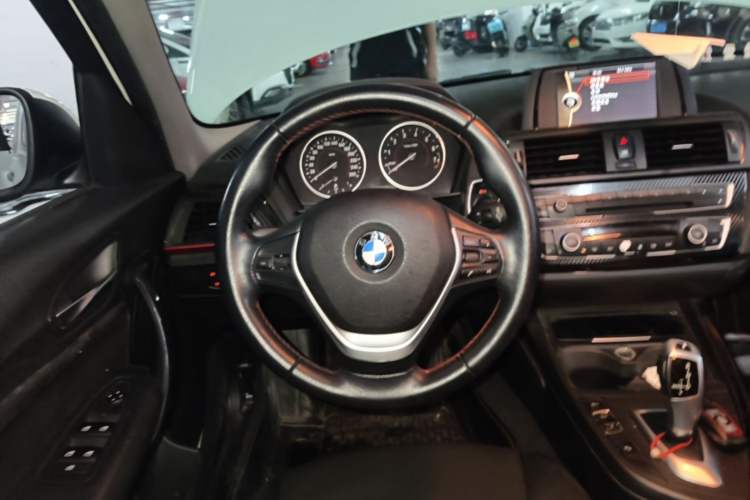 Used BMW 1 Series 2013 Revised 118i Sport Edition Steering Wheel