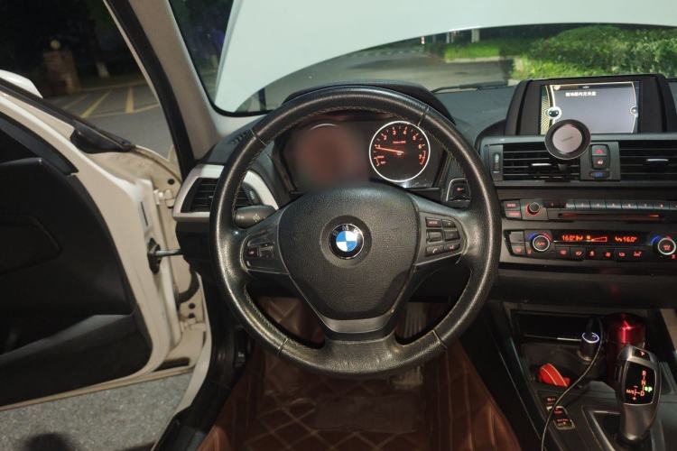 Used BMW 1 Series 2013 Facelifted 118i Leading Edition Steering Wheel