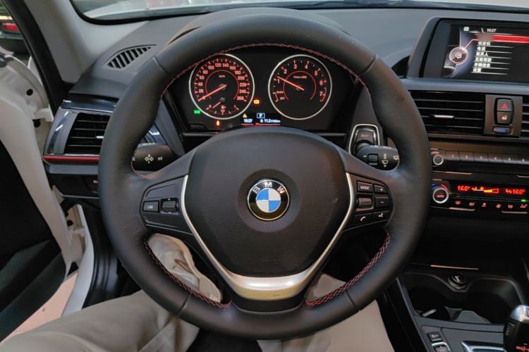 Used BMW 1 Series 2013 Revised 118i Sport Edition Steering Wheel