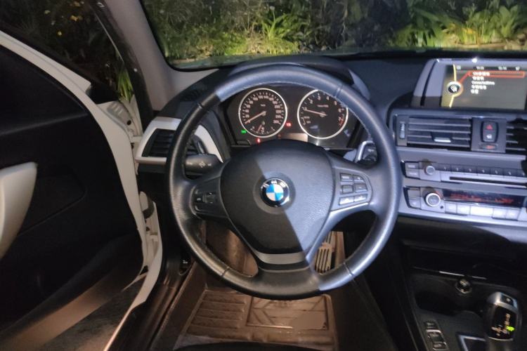 Used BMW 1 Series 2013 Facelifted 118i Leading Edition Steering Wheel