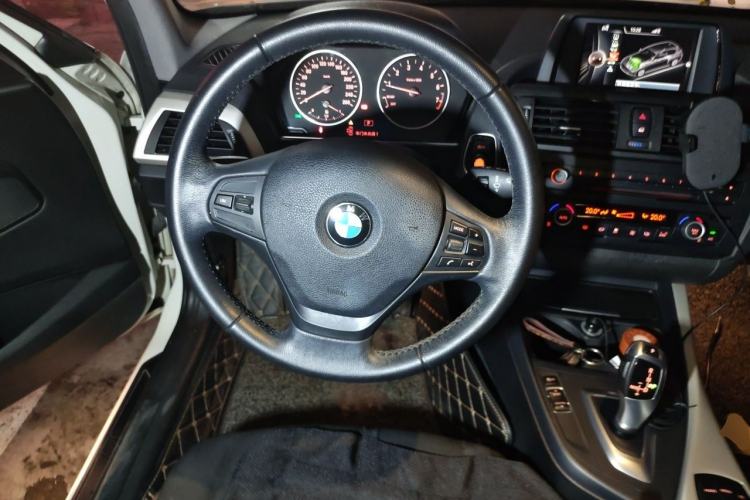Used BMW 1 Series 2013 Facelifted 118i Leading Edition Steering Wheel