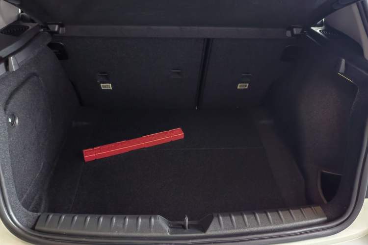 Used BMW 1 Series 2013 Revised 116i Leading Edition Trunk