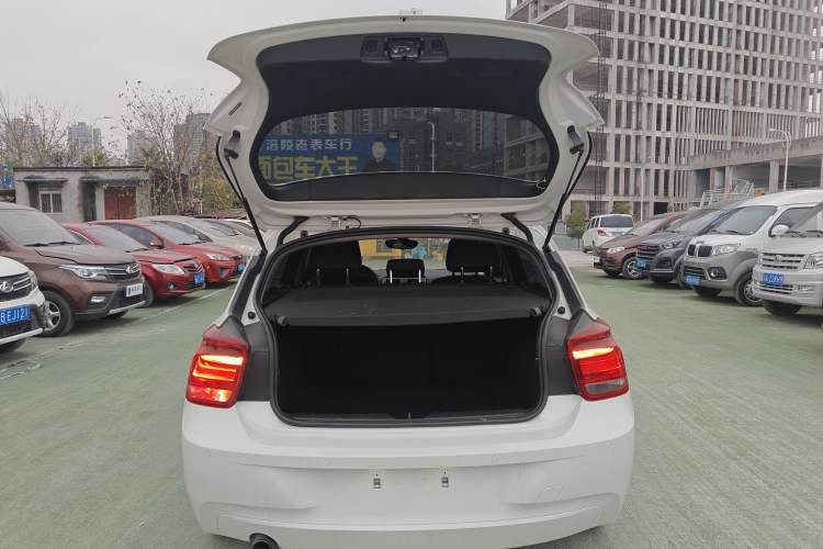 Used BMW 1 Series 2013 Facelifted 118i Leading Edition Trunk