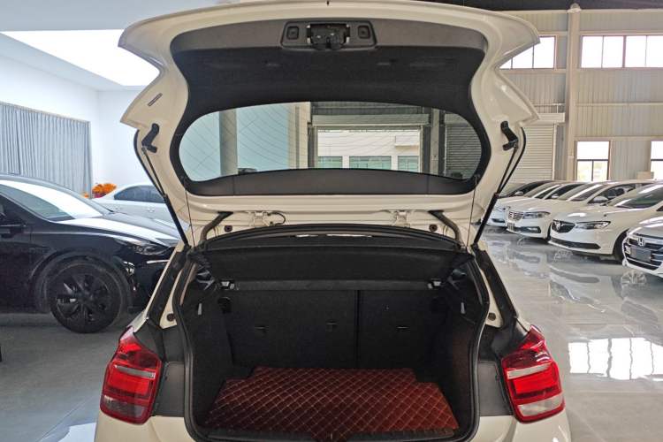 Used BMW 1 Series 2013 Revised 116i Leading Edition Trunk