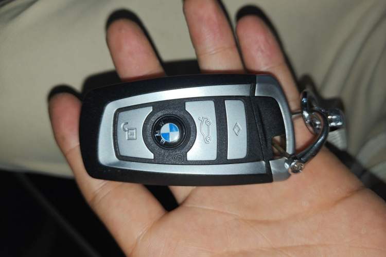 Used BMW 1 Series 2013 Facelifted 118i Leading Edition Vehicle Key